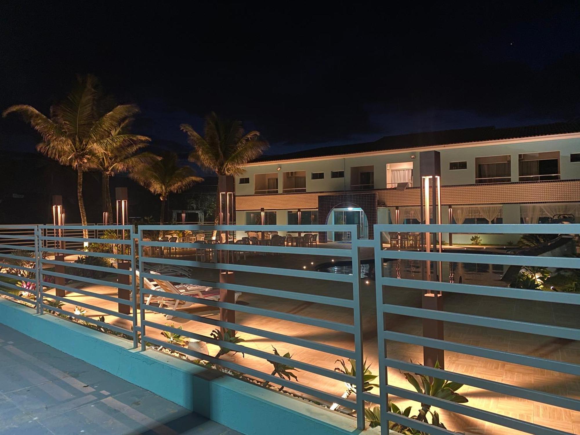 Hotel Paraiso Tropical Alcobaça Екстериор снимка