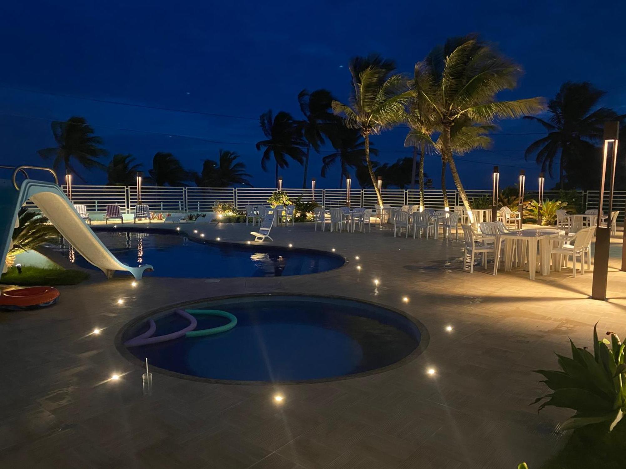 Hotel Paraiso Tropical Alcobaça Екстериор снимка